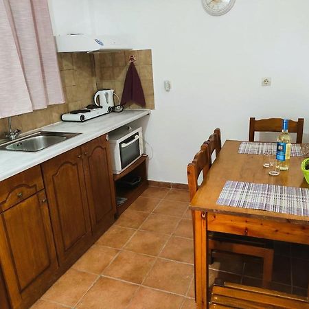 אגיוס גיורגיוס Aris Seaside Issos Beach מראה חיצוני תמונה